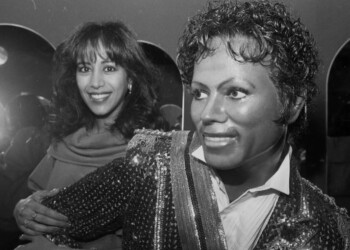 Ofra Haza at the Israeli wax museum