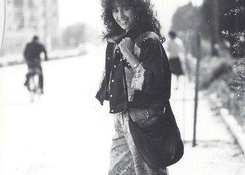 Ofra Haza in the street, 1986