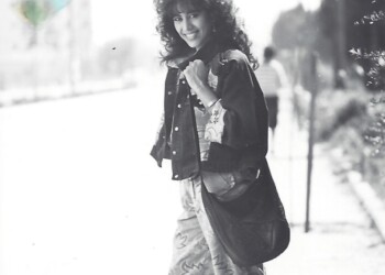Ofra Haza in the street, 1986