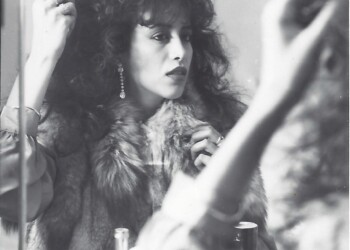 Ofra Haza in front of the mirror, 1986