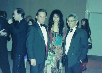 Ofra Haza on an evening in honor of Arnon Milchan and a donation to Tel Hashomer