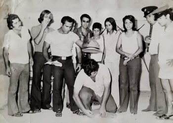 עפרה חזה עם סדנת תיאטרון שכונת התקווה