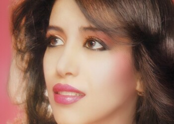 עפרה חזה, פיתויים, 1982