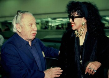 עפרה חזה עם אייזיק שטרן, 1991