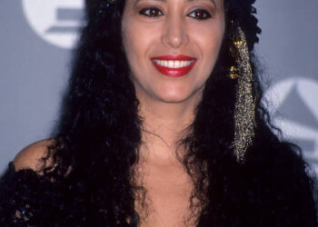 עפרה חזה בטקס הגראמי