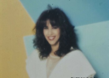 עפרה חזה בצילומים לאלבום "אדמה"