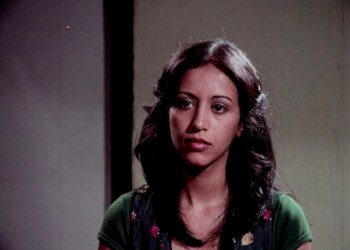 עפרה חזה בסרט "נערת הפרברים", 1979