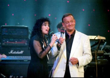 עפרה חזה בתוכנית יום העצמאות של דן שילון, 01.05.1995