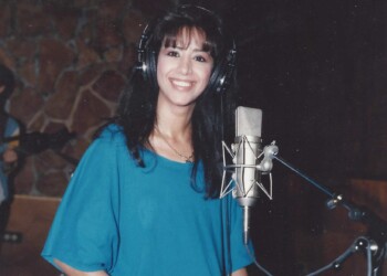 עפרה חזה בצילומי הקלטת "פנטזיה", 1986