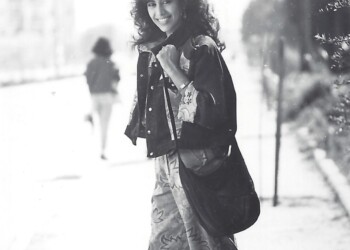 עפרה חזה יוצאת לרחוב, 1986