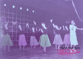 עפרה חזה במופע "מלכת הקסמים", 1984